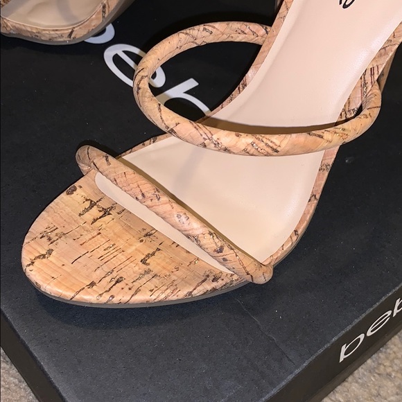 Brown Bebe heels - Picture 3 of 4